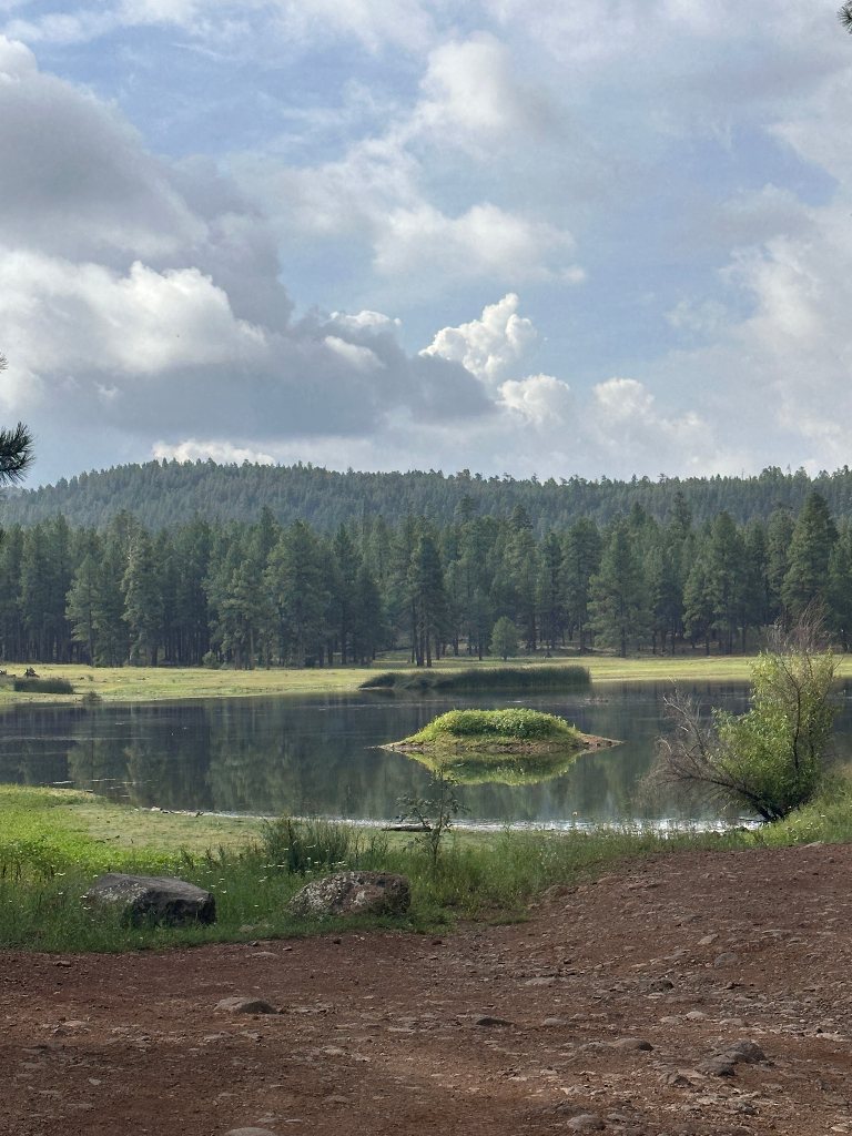 Mountain lake and ponderosa pines near Munds Park, Arizona, on a fall weekend from Phoenix